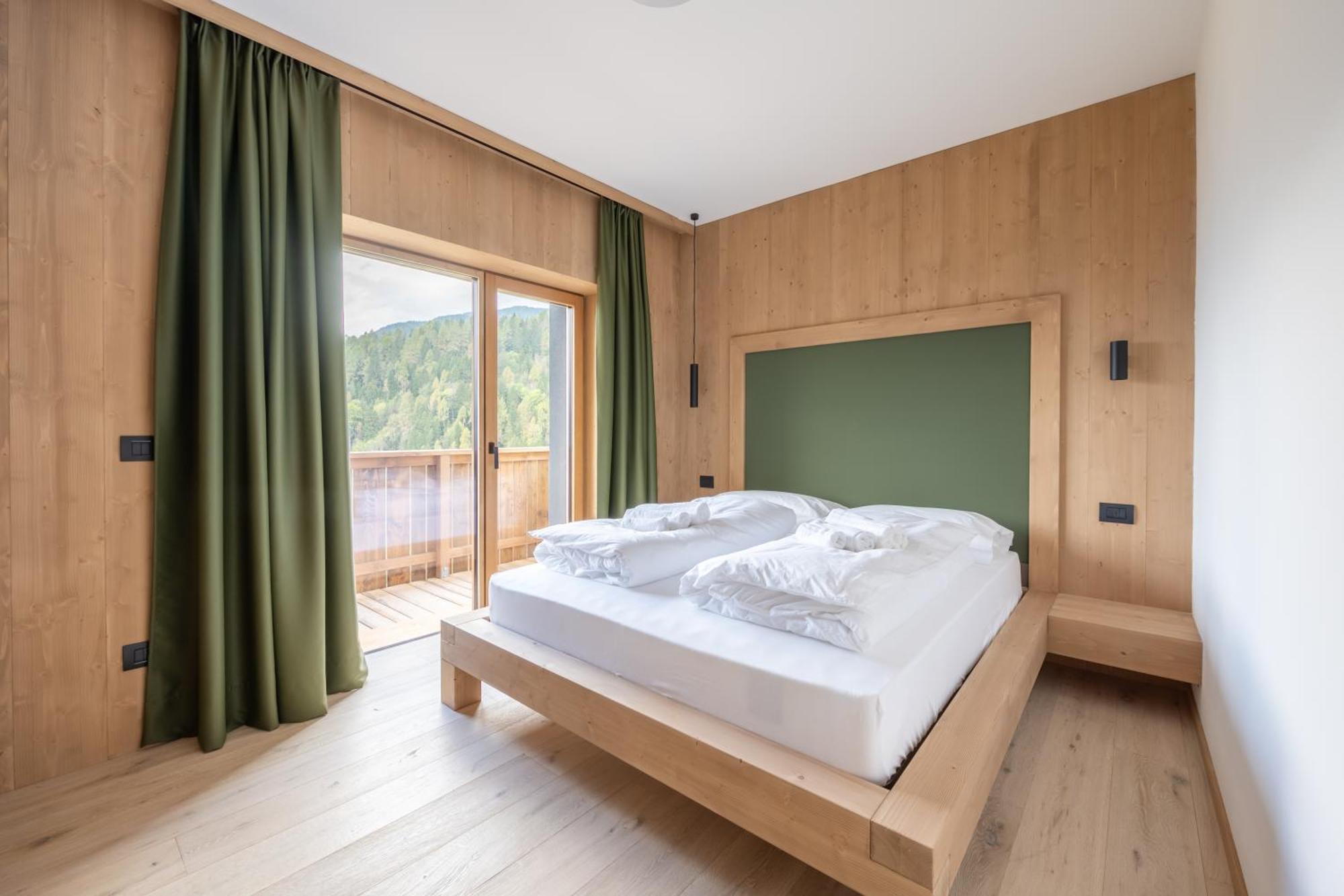 Ama Dolomiti Aparthotel Vigo di Cadore Exteriör bild