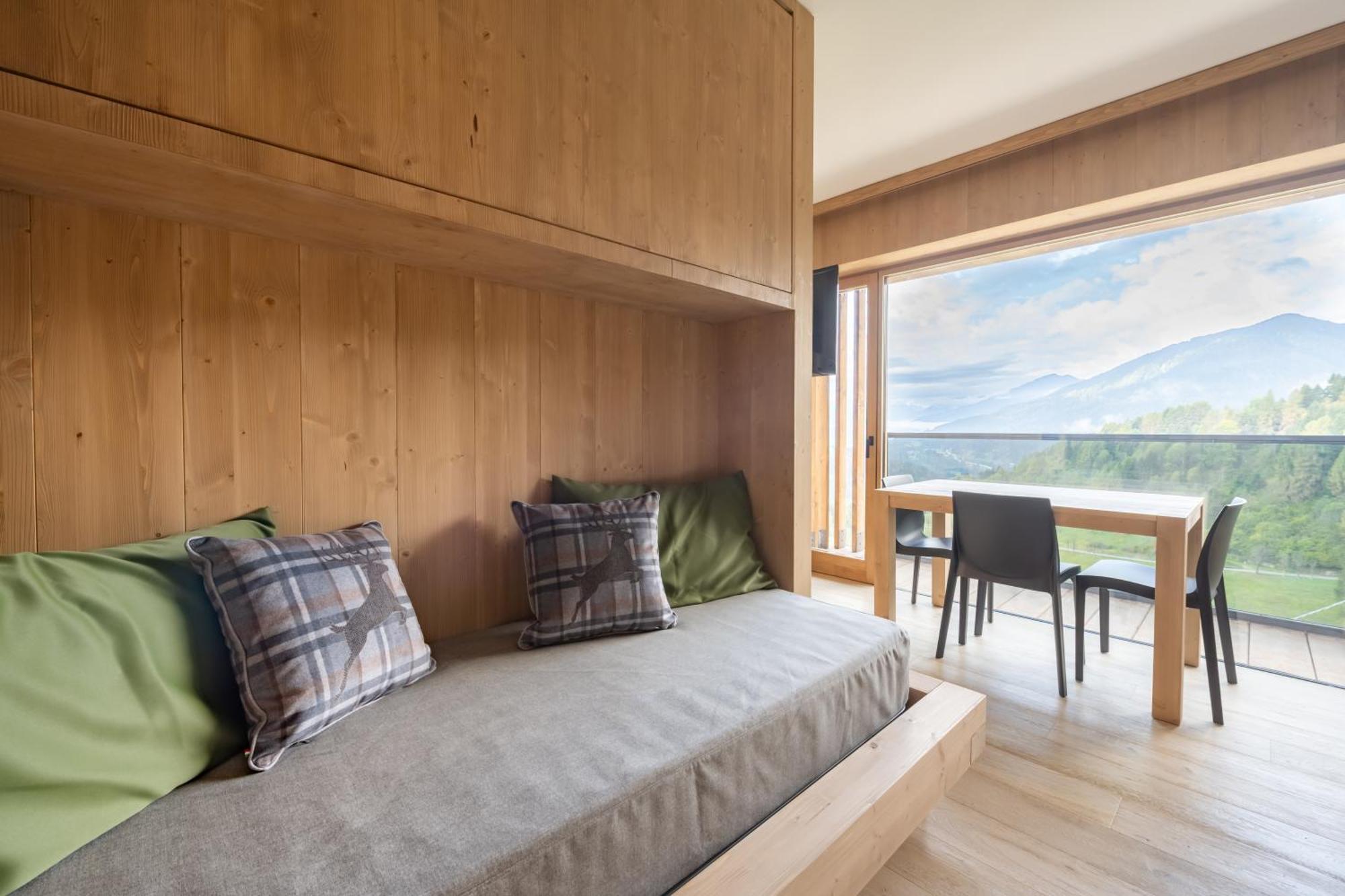 Ama Dolomiti Aparthotel Vigo di Cadore Exteriör bild